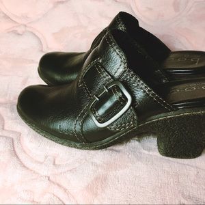 Black Mule Slip on Clog BOC Size 8 1/2 (S-4)